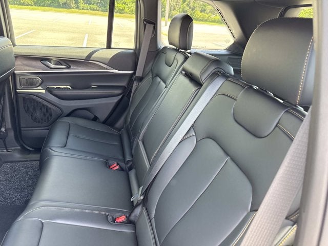2026 Jeep Grand Cherokee 85th Anniversary Edition