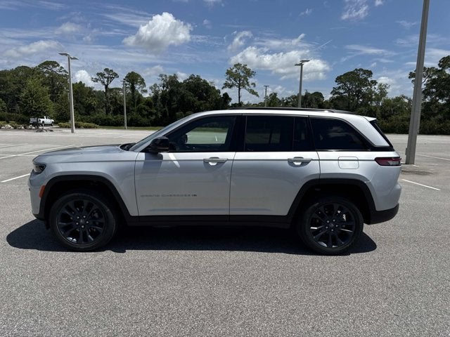 2026 Jeep Grand Cherokee 85th Anniversary Edition
