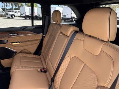 2026 Jeep Grand Cherokee Summit