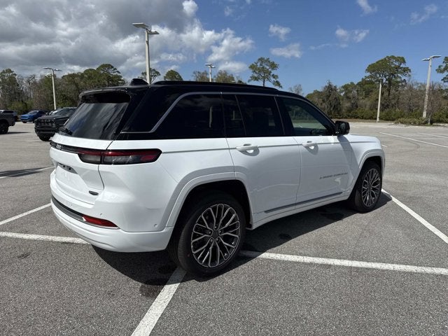 2026 Jeep Grand Cherokee Summit