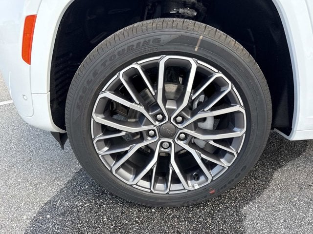 2026 Jeep Grand Cherokee Summit