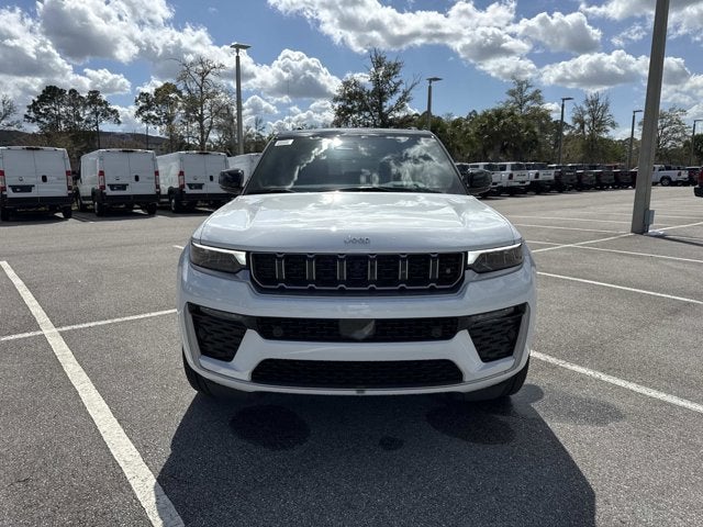 2026 Jeep Grand Cherokee Summit