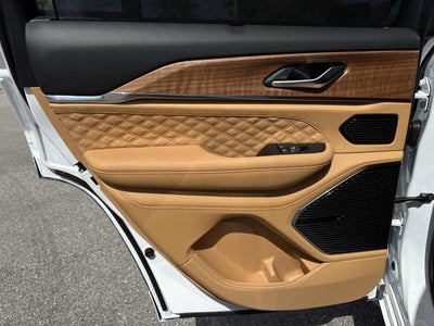 2026 Jeep Grand Cherokee Summit