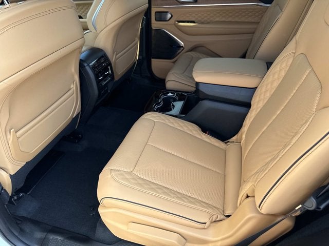 2026 Jeep Grand Cherokee L Summit