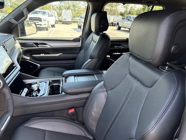 2026 Jeep Grand Wagoneer L Limited Reserve