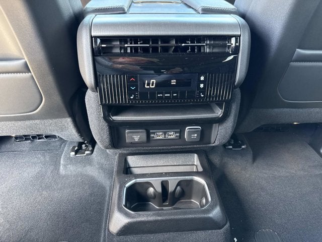 2026 Jeep Grand Wagoneer L Limited Reserve