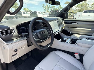 2026 Jeep Grand Wagoneer 4x2