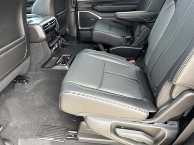 2026 Jeep Grand Wagoneer 4x2