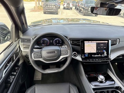 2026 Jeep Grand Wagoneer 4x2