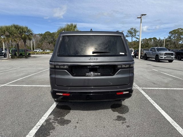 2026 Jeep Grand Wagoneer 4x2