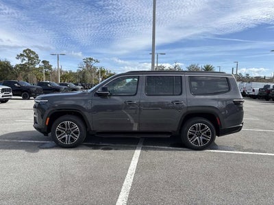 2026 Jeep Grand Wagoneer 4x2