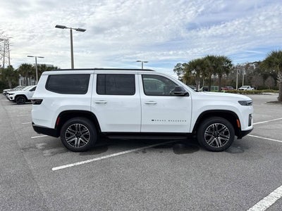 2026 Jeep Grand Wagoneer 4x2