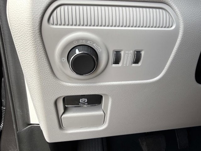 2026 Jeep Grand Wagoneer Limited Altitude
