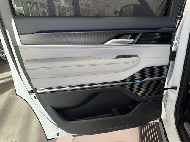 2026 Jeep Grand Wagoneer Summit Obsidian