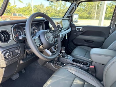 2026 Jeep Gladiator Mojave X