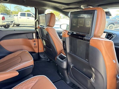2026 Chrysler Pacifica Pinnacle