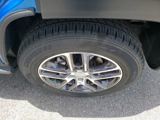 2018 Jeep Compass Latitude with Sun/Wheel Pkg