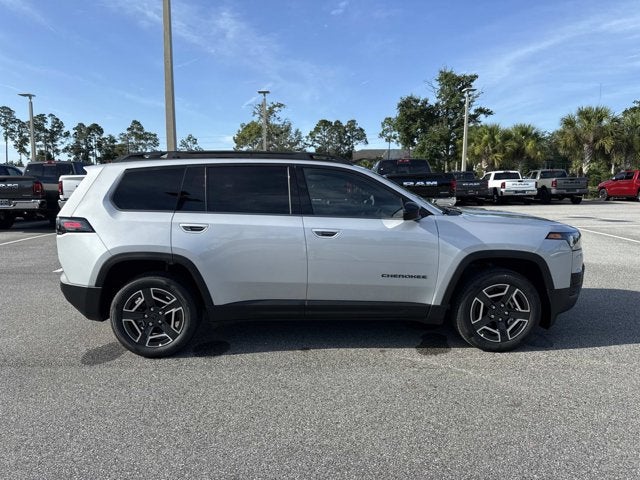 2026 Jeep Cherokee Laredo