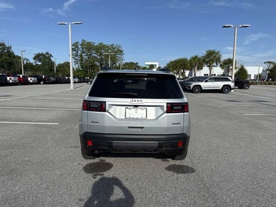 2026 Jeep Cherokee Laredo