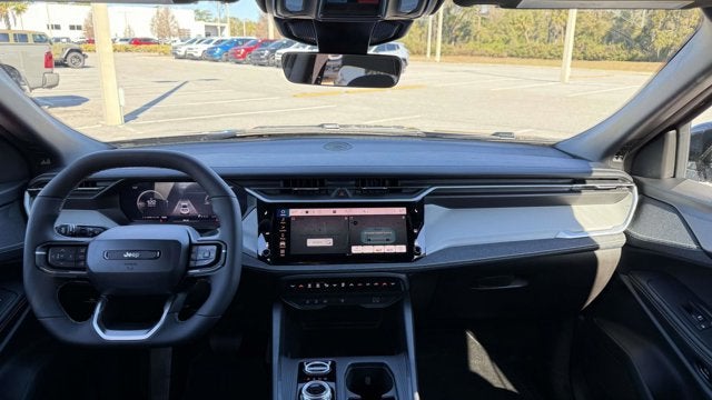 2026 Jeep Cherokee Laredo - Photo 11