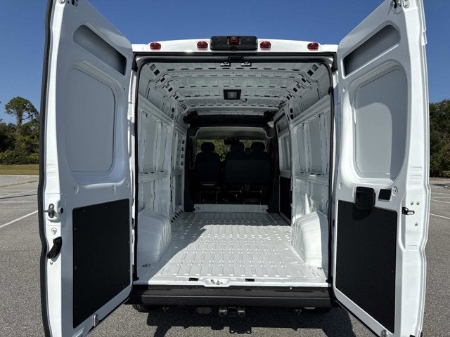 2026 RAM ProMaster Cargo Van Tradesman