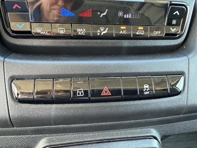 2026 RAM ProMaster Cargo Van Tradesman