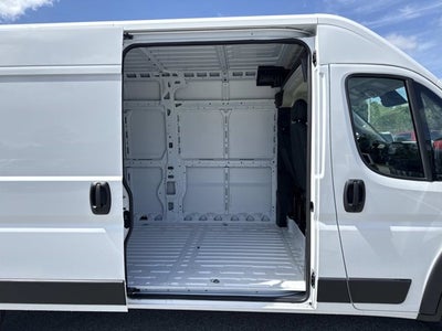 2026 RAM ProMaster Cargo Van Tradesman