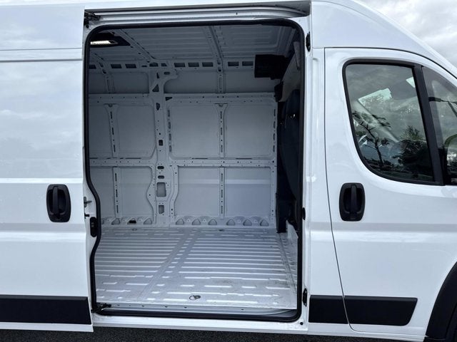 2026 RAM ProMaster Cargo Van Tradesman