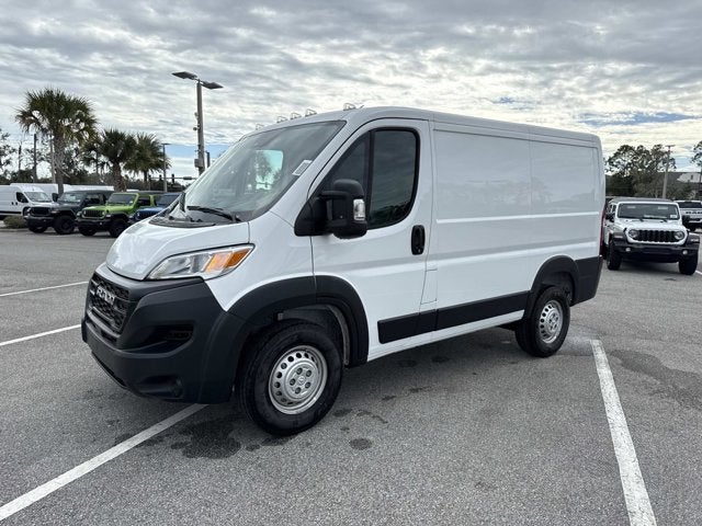 2026 RAM ProMaster Cargo Van Tradesman