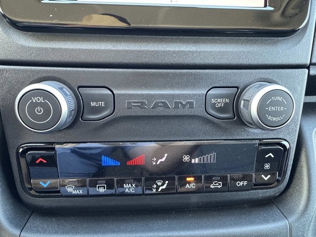 2026 RAM ProMaster Cargo Van Tradesman