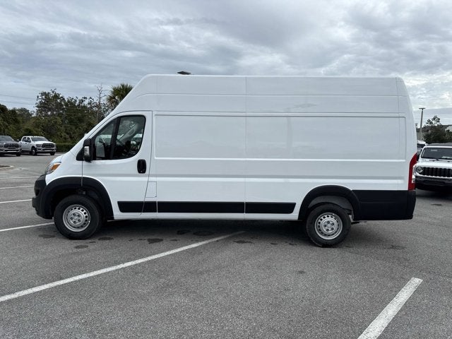 2026 RAM ProMaster Cargo Van Tradesman
