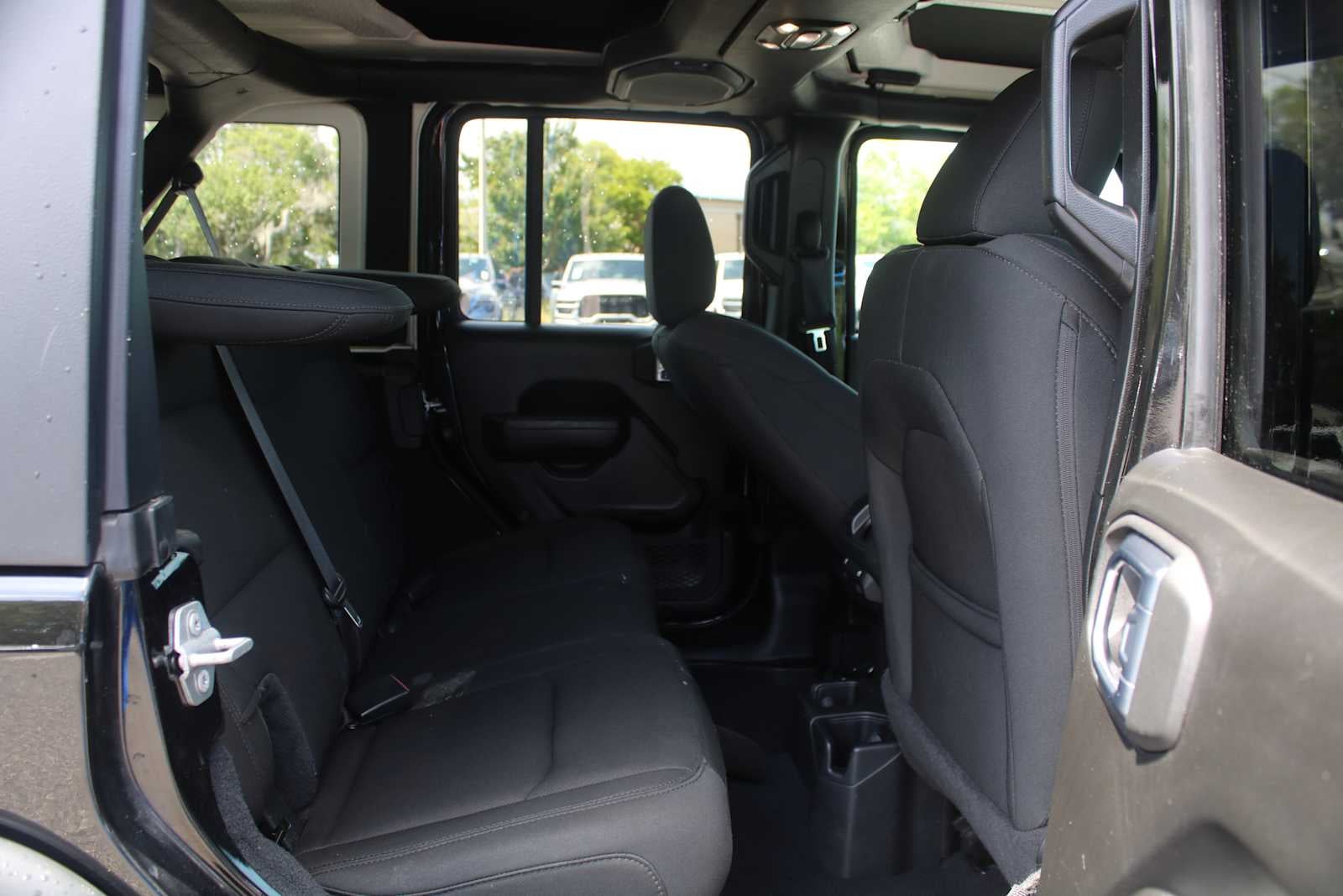 2022 Jeep Wrangler Unlimited Sport Altitude