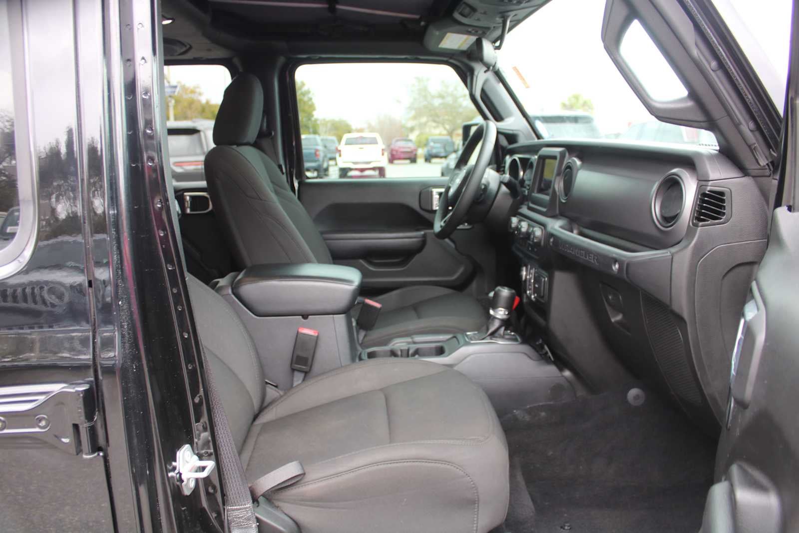 2023 Jeep Wrangler 4-Door Sport S 4x4