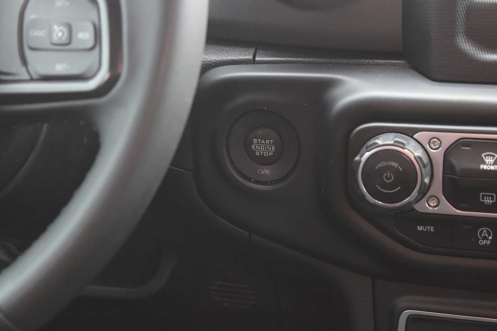 2023 Jeep Wrangler 4-Door Sport S 4x4