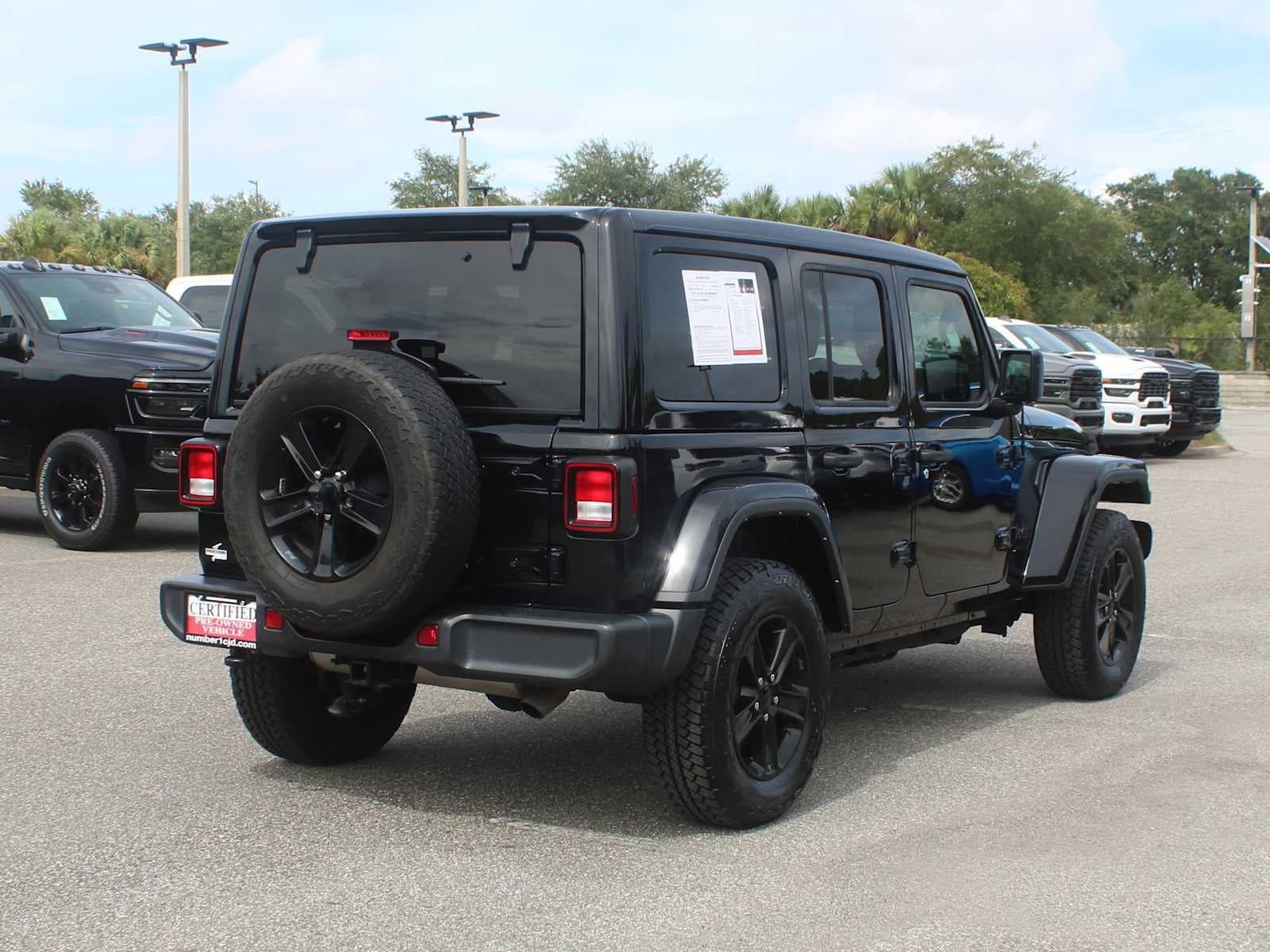 2023 Jeep Wrangler Sahara Altitude