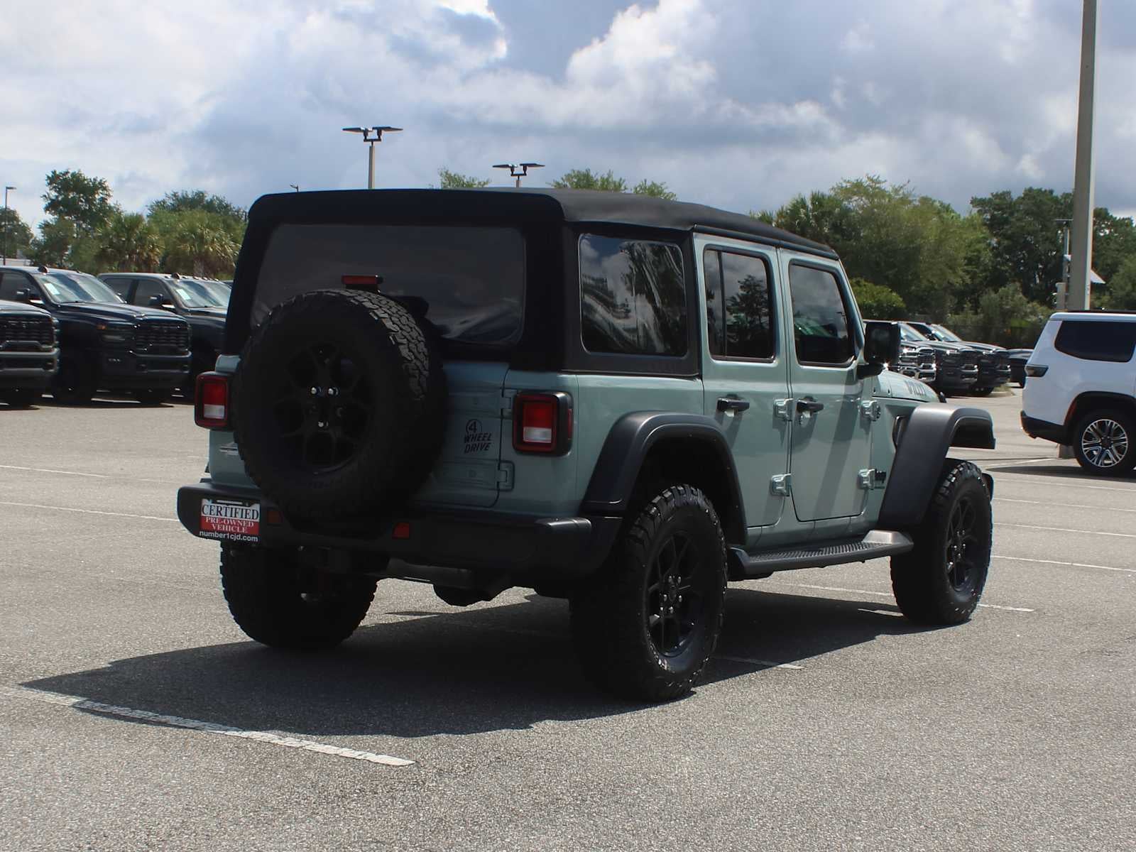 2024 Jeep Wrangler Willys