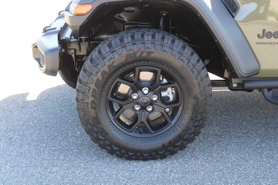 2025 Jeep Wrangler 4-Door Willys 4x4