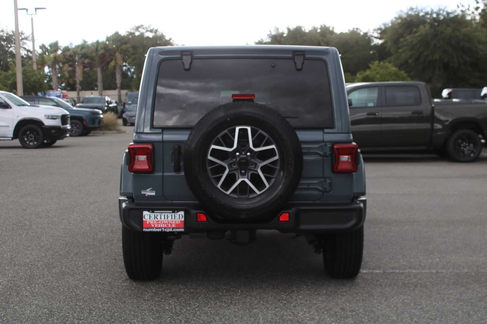 2024 Jeep Wrangler Sahara