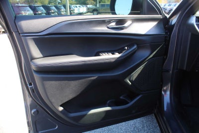 2025 Jeep Grand Cherokee GRAND CHEROKEE LAREDO X 4X2