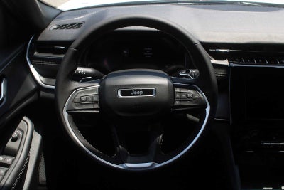 2026 Jeep Grand Cherokee Laredo X