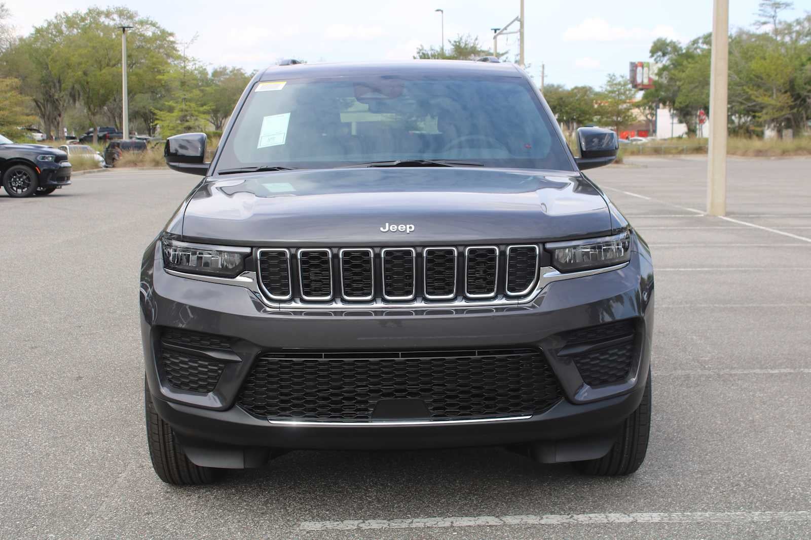 2026 Jeep Grand Cherokee Laredo X