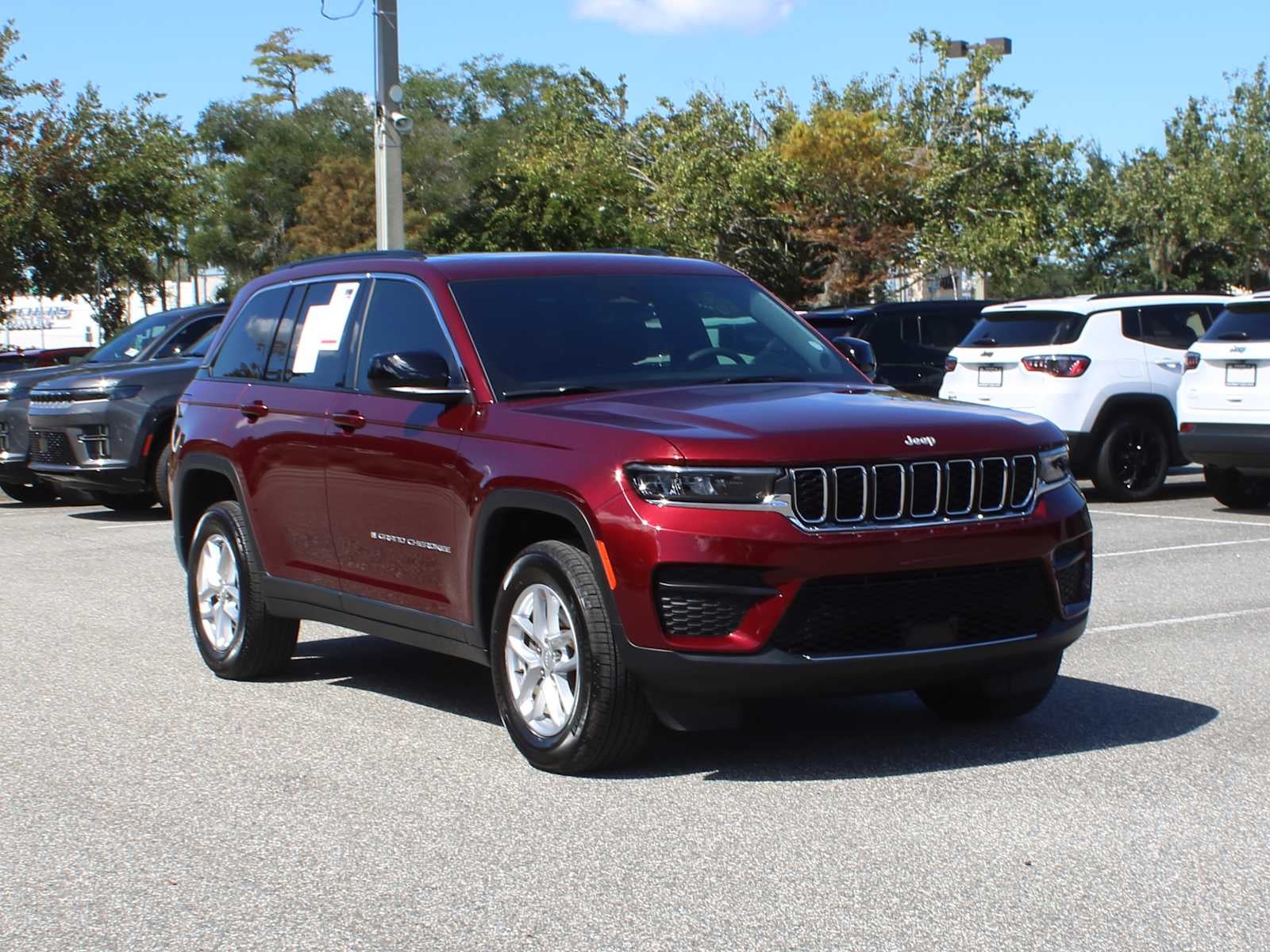 2025 Jeep Grand Cherokee Laredo X
