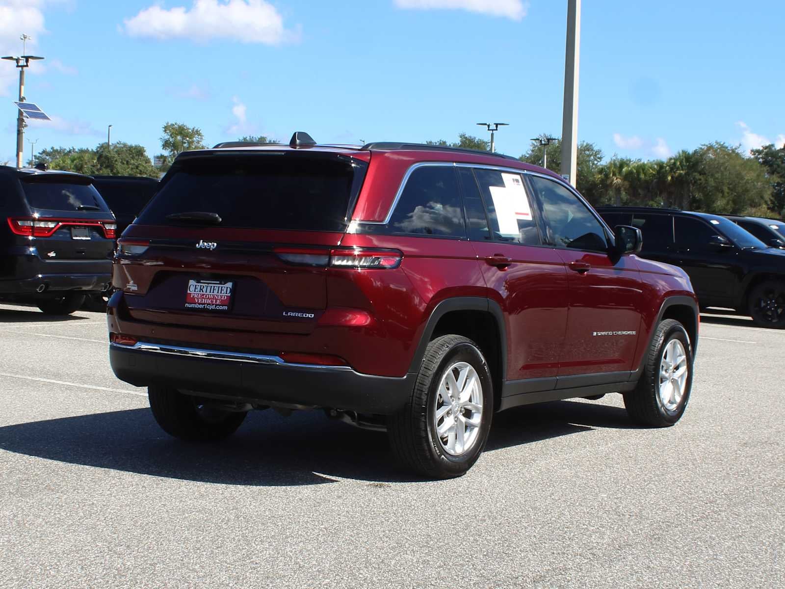 2025 Jeep Grand Cherokee Laredo X