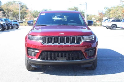 2025 Jeep Grand Cherokee GRAND CHEROKEE LAREDO X 4X2