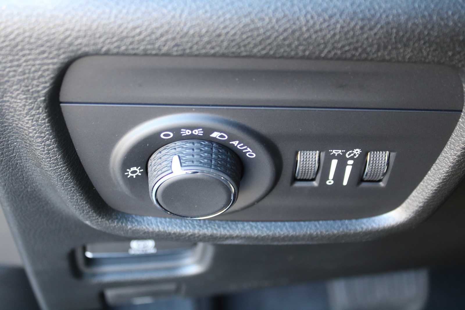 2025 Jeep Grand Cherokee Laredo X 4x2