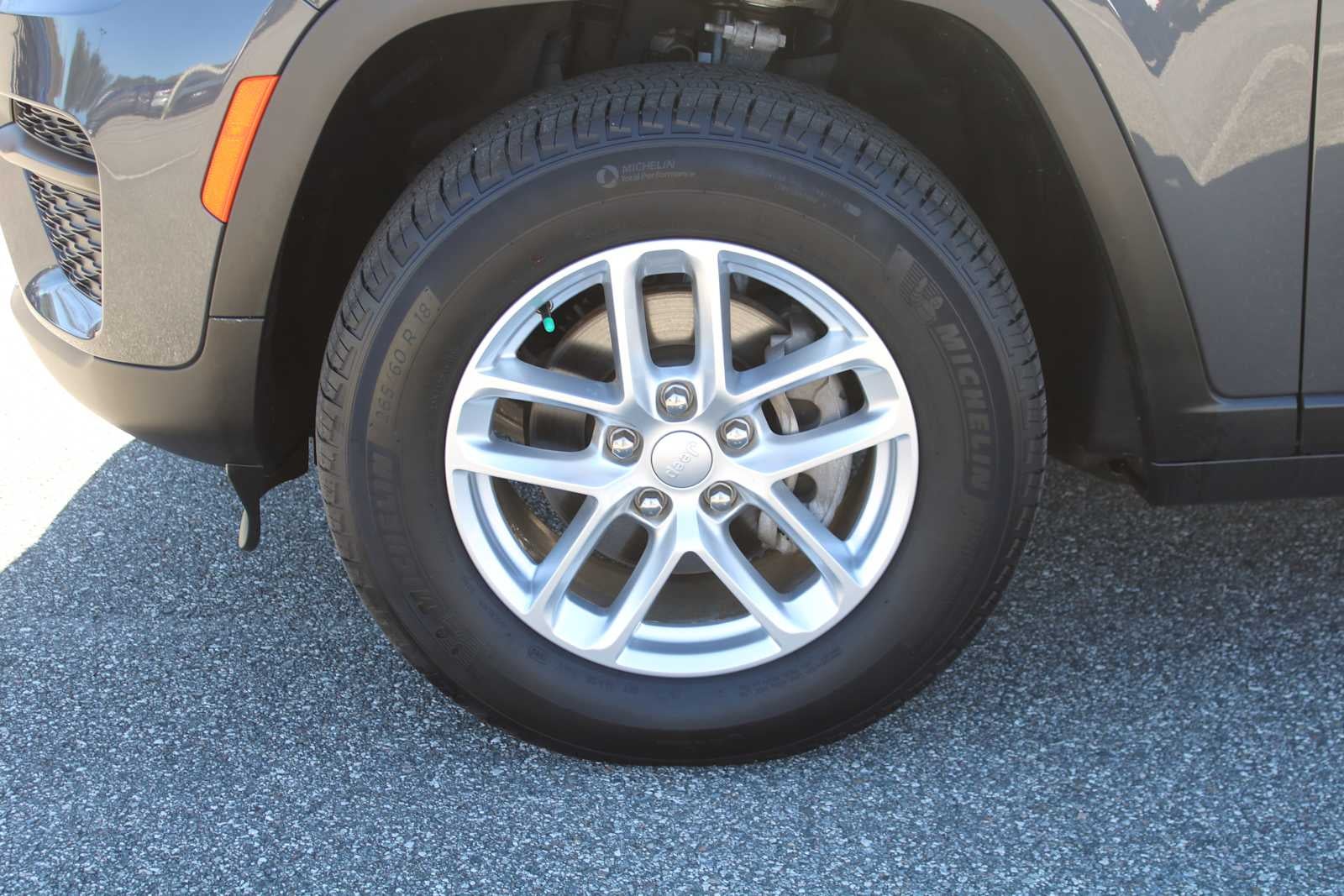 2025 Jeep Grand Cherokee Laredo X 4x2