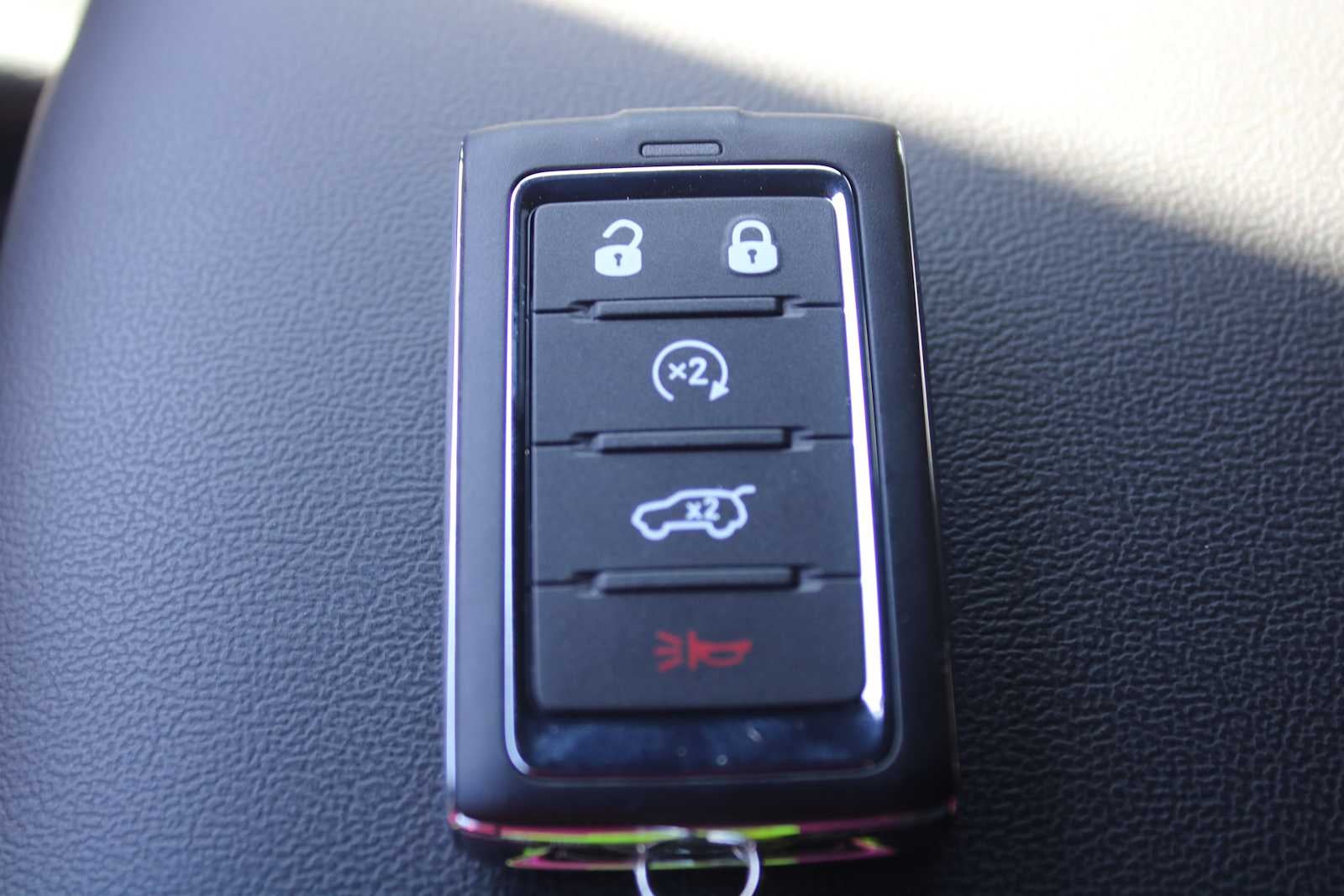 2025 Jeep Grand Cherokee GRAND CHEROKEE ALTITUDE X 4X2