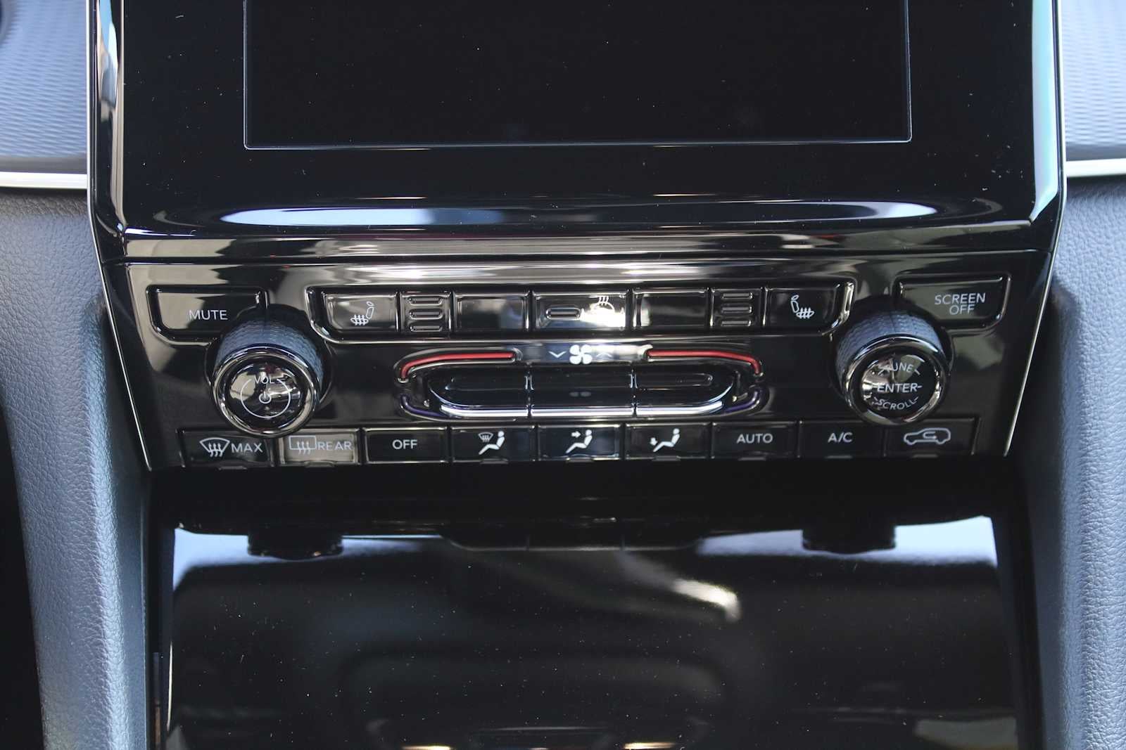 2025 Jeep Grand Cherokee GRAND CHEROKEE ALTITUDE X 4X2