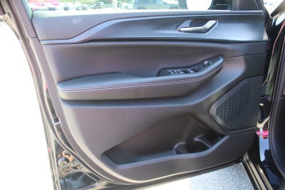 2026 Jeep Grand Cherokee Laredo X