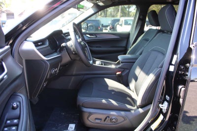 2026 Jeep Grand Cherokee Laredo X